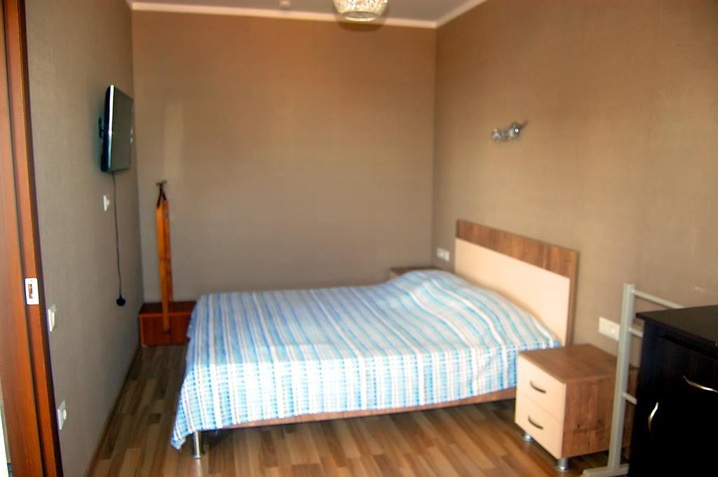 Irina Apartment 1 Батуми Екстериор снимка